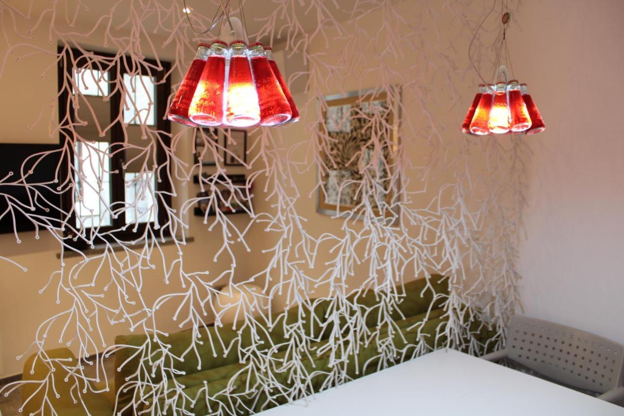 L'Atelier du Temps - Maison Maillet Aoste Extérieur photo